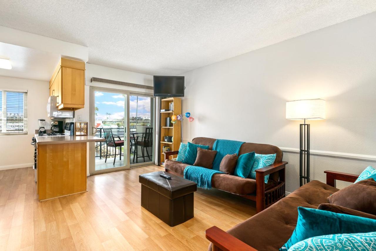 313B Steps From The Sand At Harbor Beach - Free Wifi Oceanside Exteriör bild
